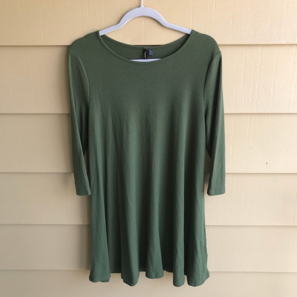 Dark green T-shirt dress